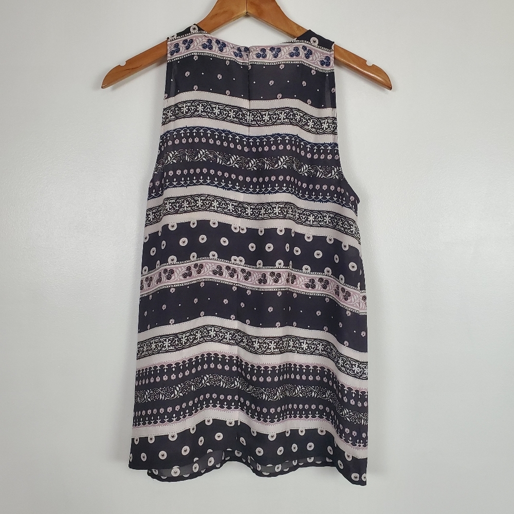 LOFT sleeveless blouse, small - Picture 2 of 3